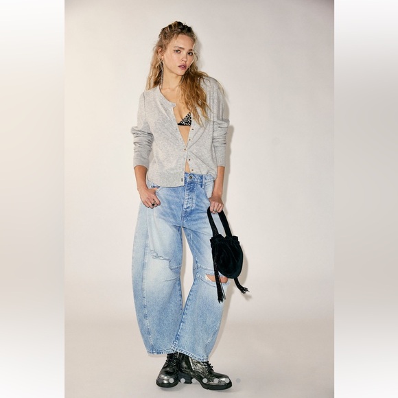 Free People We The Free Good Luck Mid-Rise Barrel Jean in Barnyard Blue - Picture 2 of 7